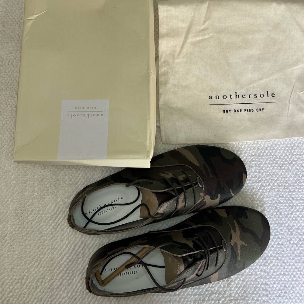 Anothersole camo Riley leather shoe.